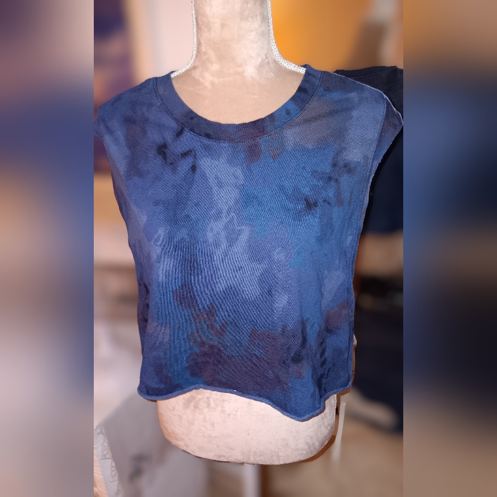 FP Movement by Free People ~ Navy Tie-Dye Oversized Active Crop Top XS - Picture 5 of 12